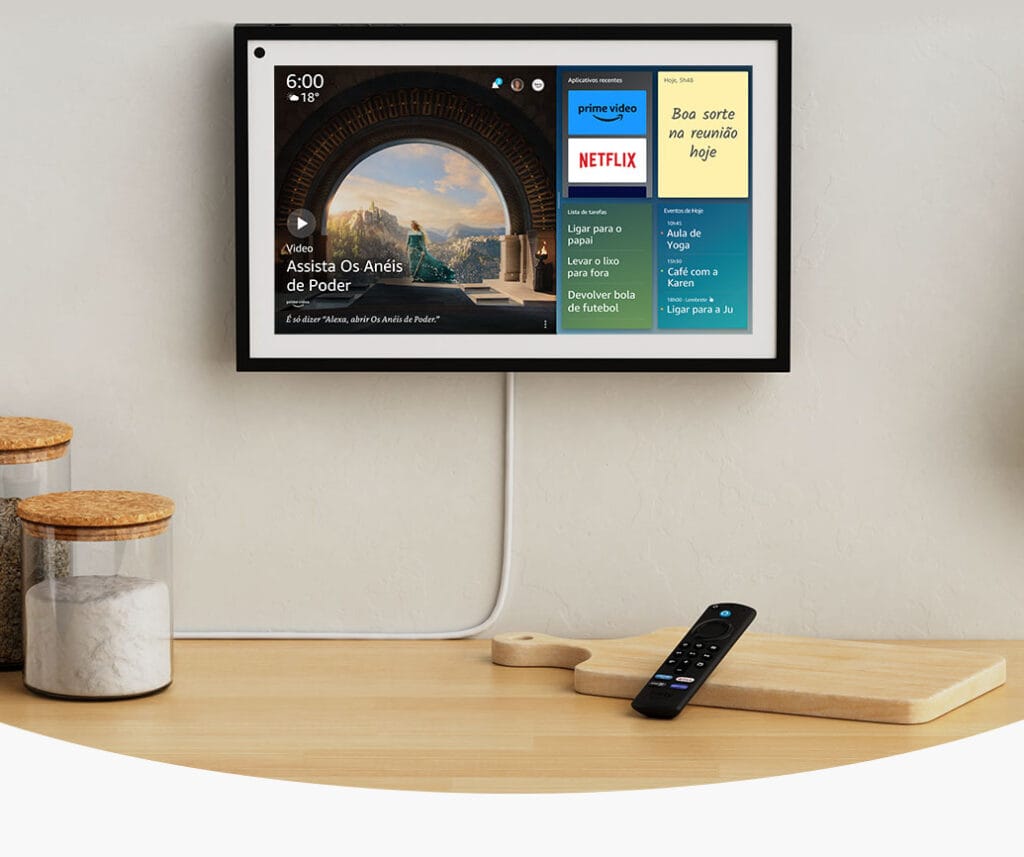 Echo Show 15 segunda geração com Alexa e tela inteligente para casa conectada.